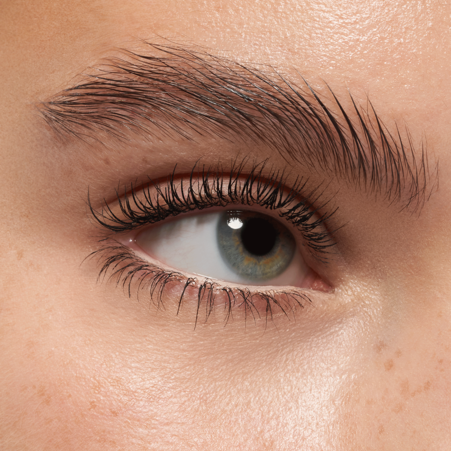 Delineador De Ojos Khol Kajal 01 ESSENCE 1.02 G