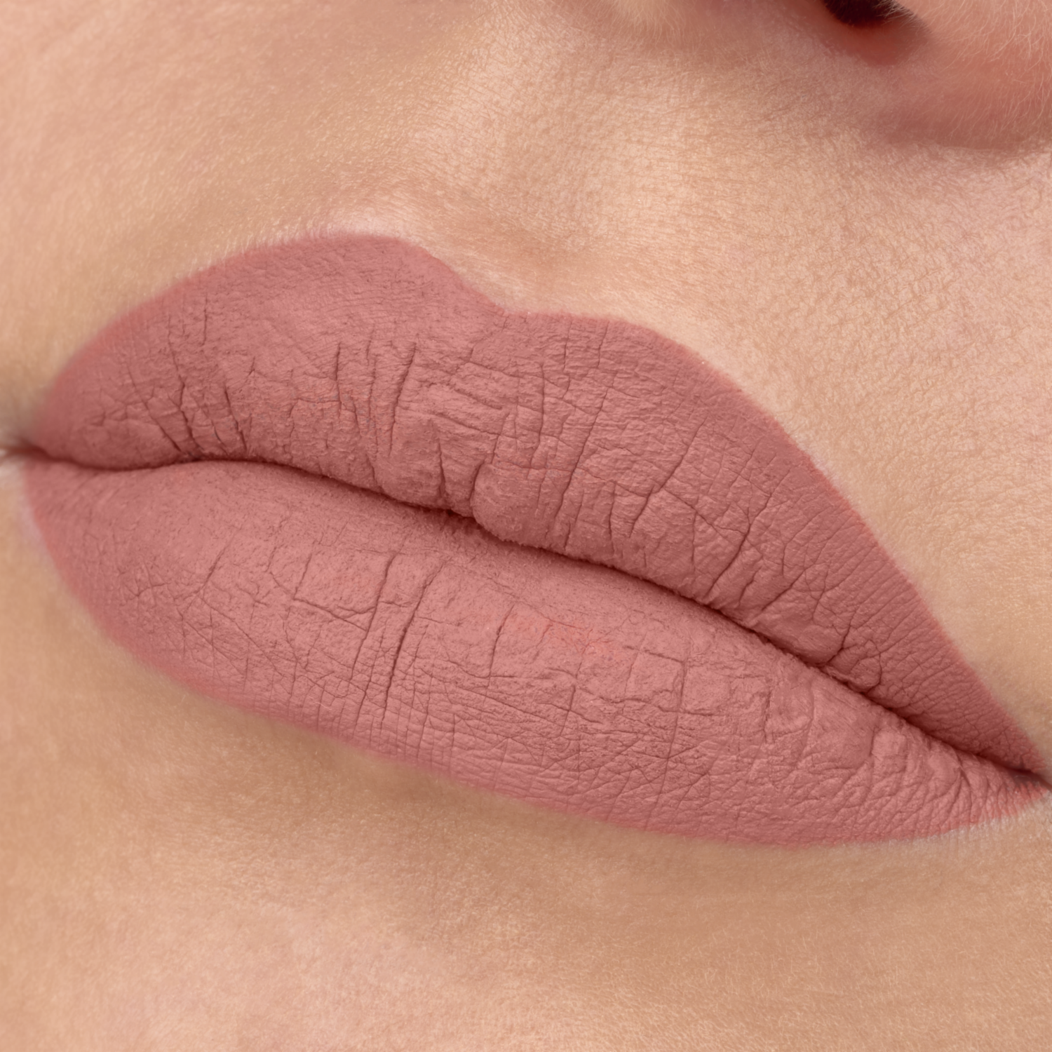 Labial Líquido Matte 8 Hours 04 ESSENCE 2.50 Ml