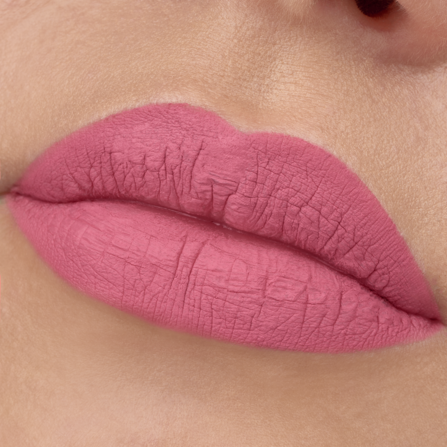 Labial Líquido Matte 8 Hours 05 ESSENCE 2.50 Ml