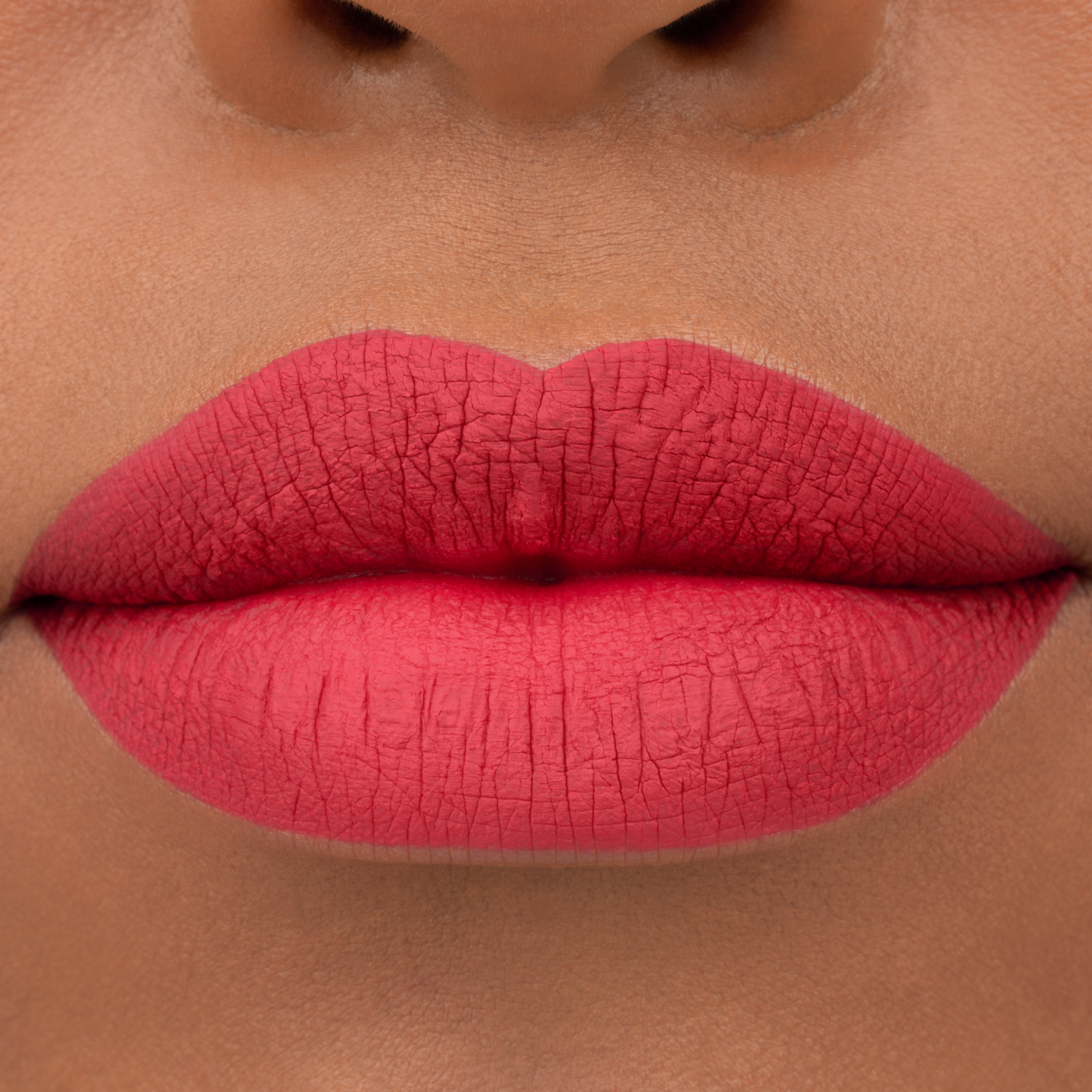 Labial Líquido 8H Matte 07 ESSENCE 2.50 Ml