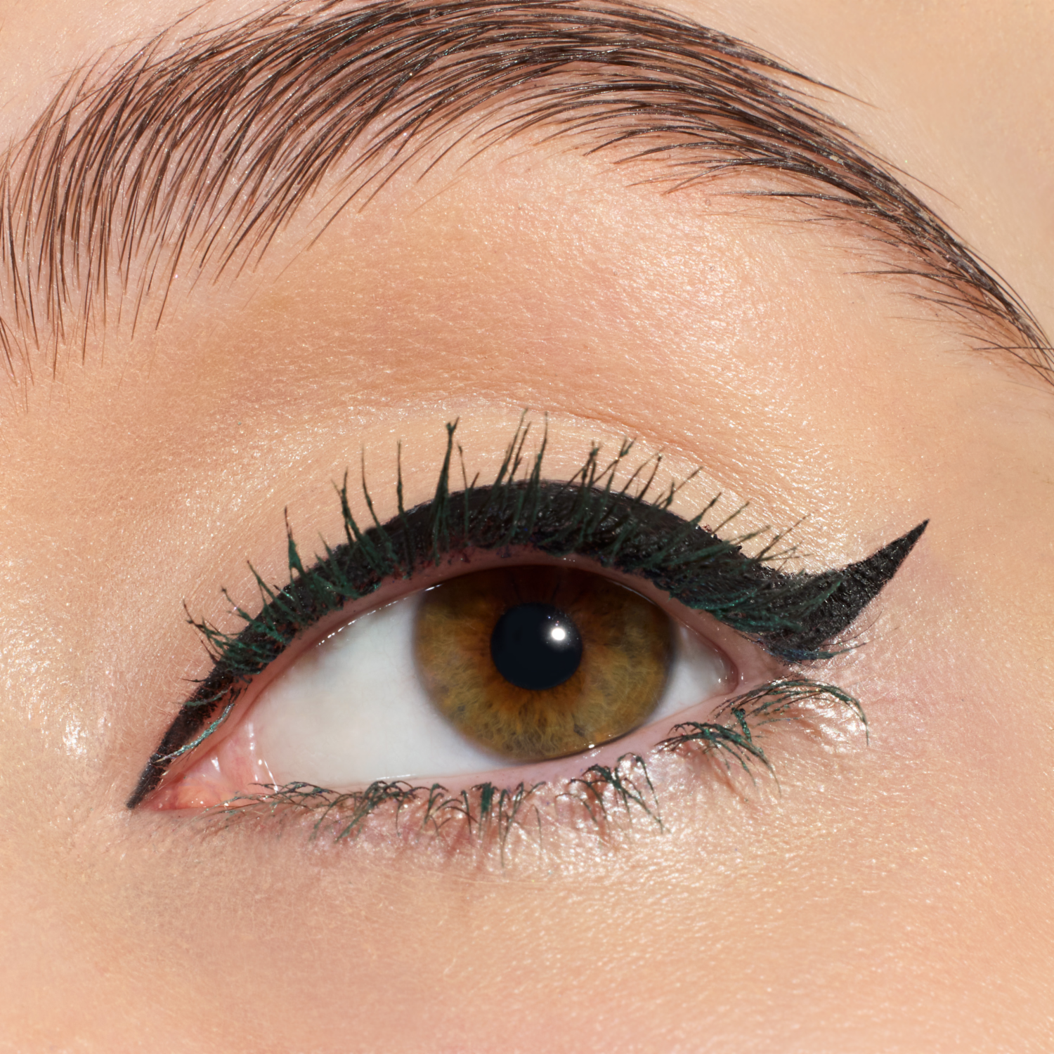 Delineador De Ojos En Plumón Quick Wing! Stamp ESSENCE 3.5 Ml