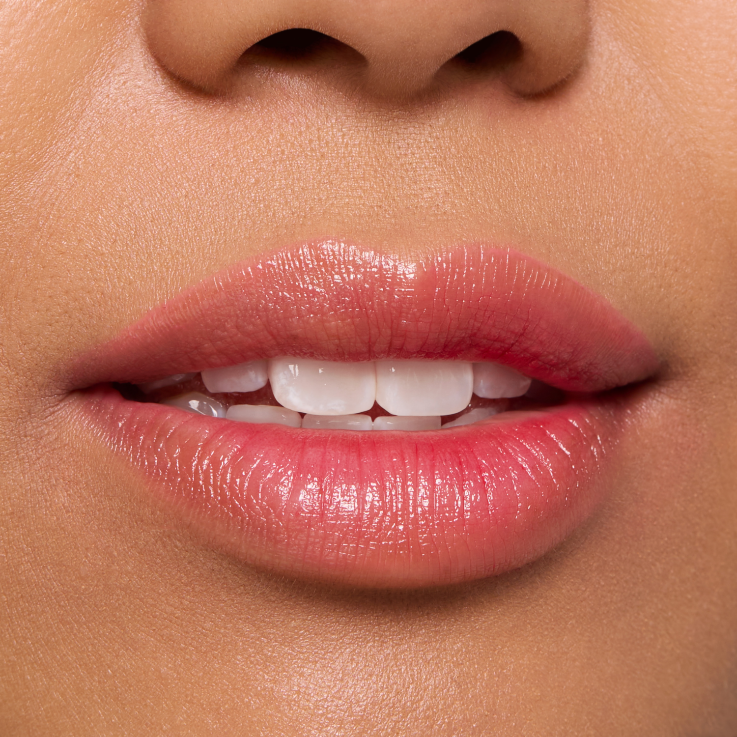 Tinta De Labios Y Mejillas En Bálsamo Juicy Melon. ESSENCE 3 G