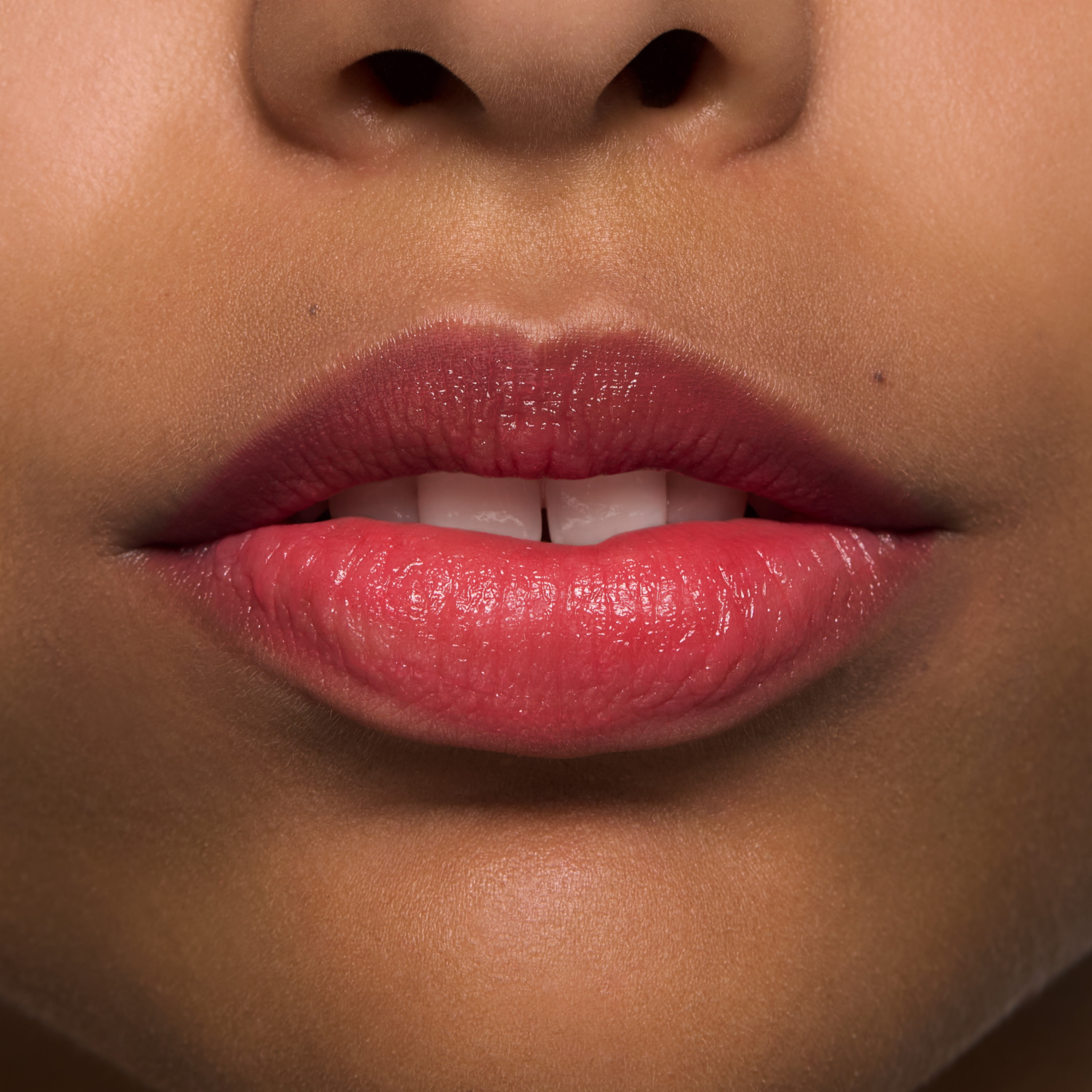 Tinta De Labios Y Mejillas En Bálsamo Juicy Melon. ESSENCE 3 G
