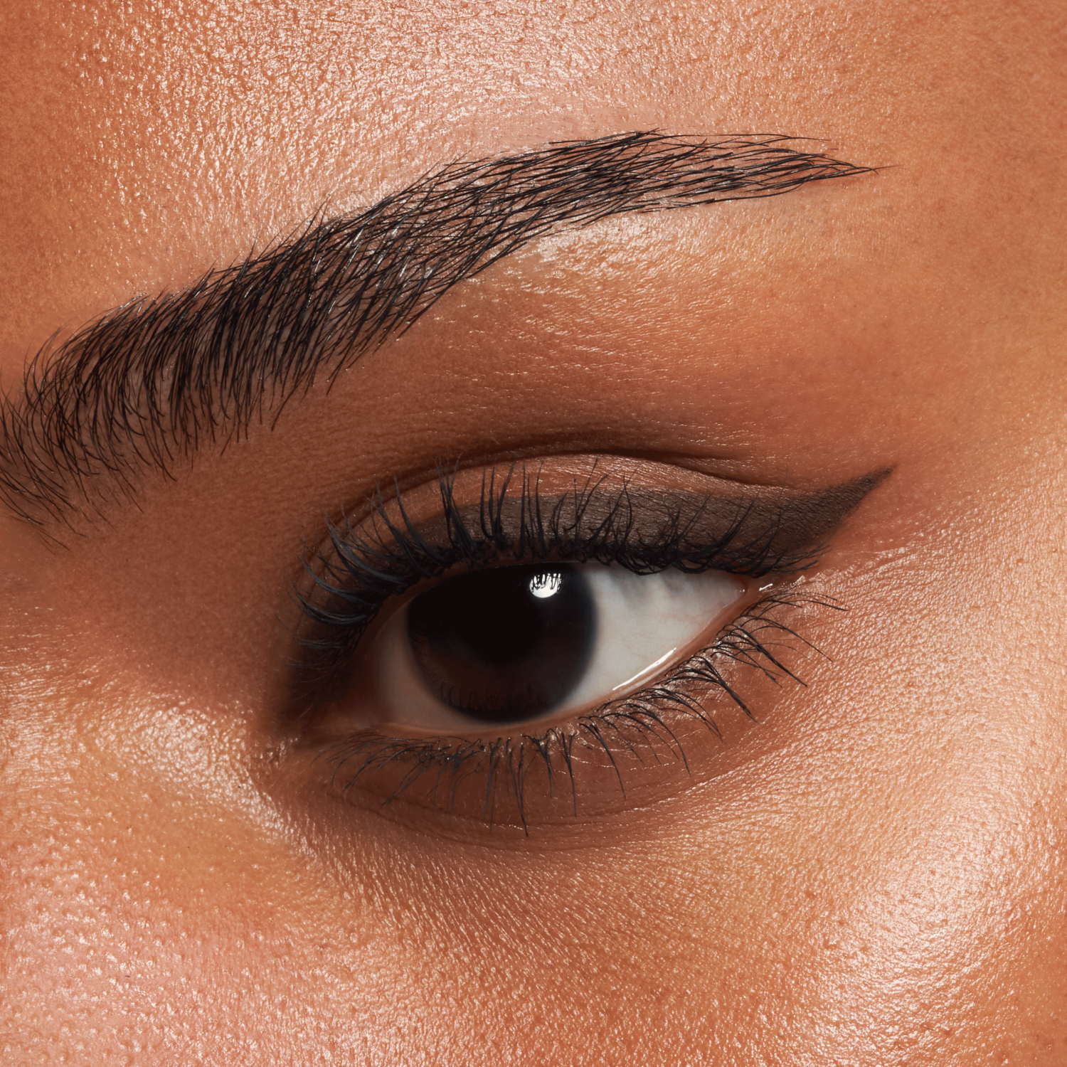 Delineador De Ojos Longlasting  0.2 ESSENCE 28 G