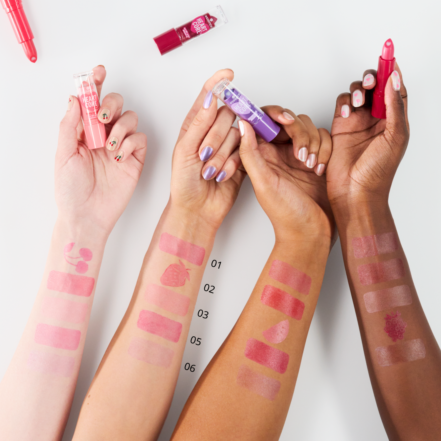 Bálsamo Labial Fruity Lip 01 ESSENCE 3 G