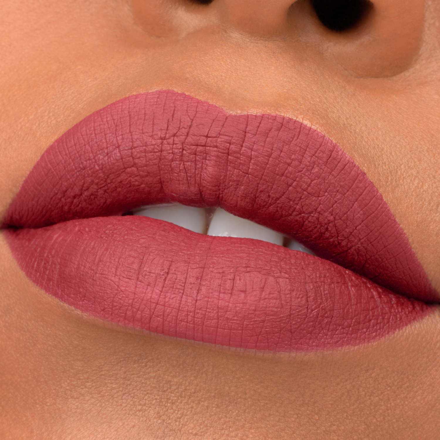 Labial Líquido 8H Matte 08 ESSENCE 2.50 Ml