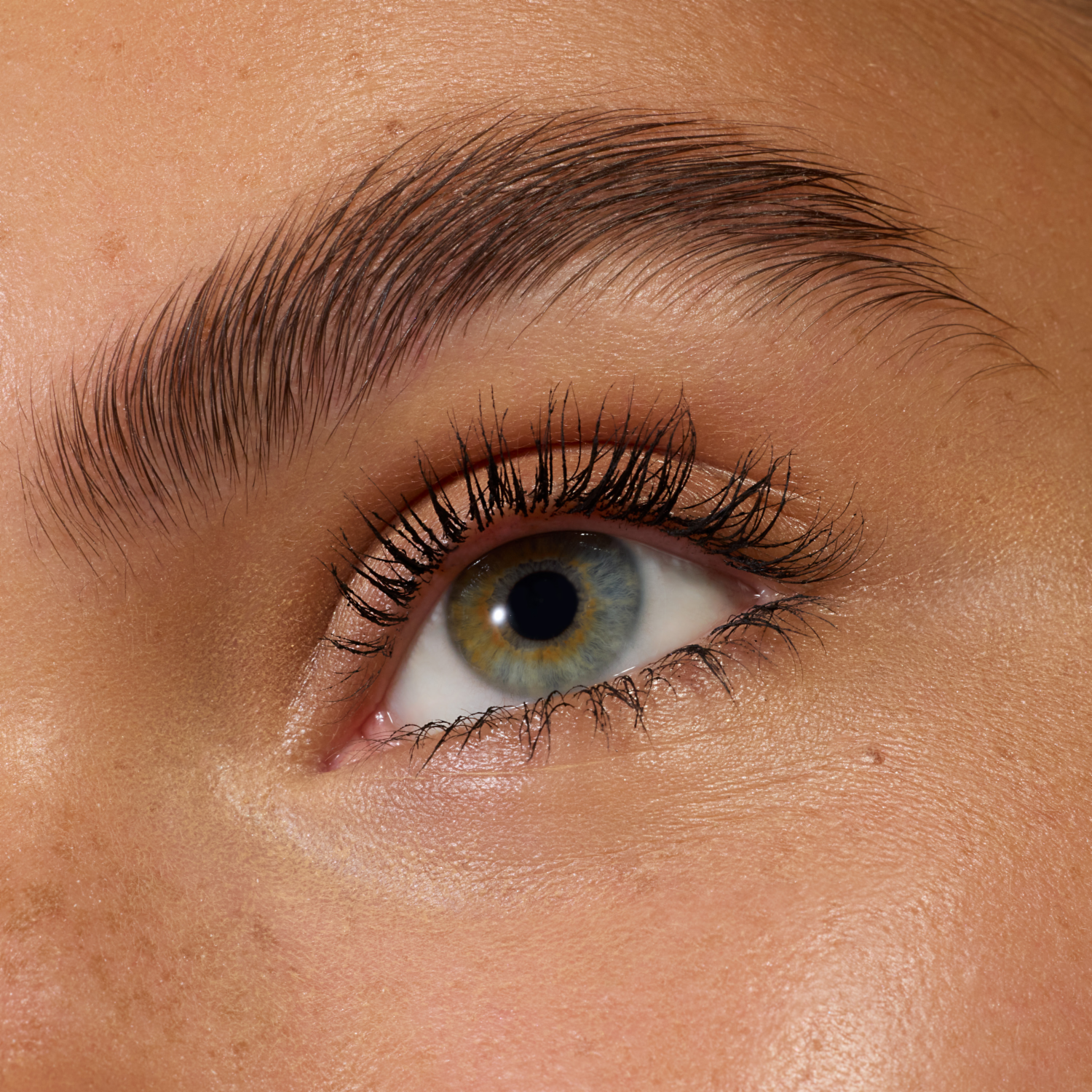 Máscara De Pestañas Call Me Queen Dramatic False Lash Effect Waterproof ESSENCE 11.5 Ml