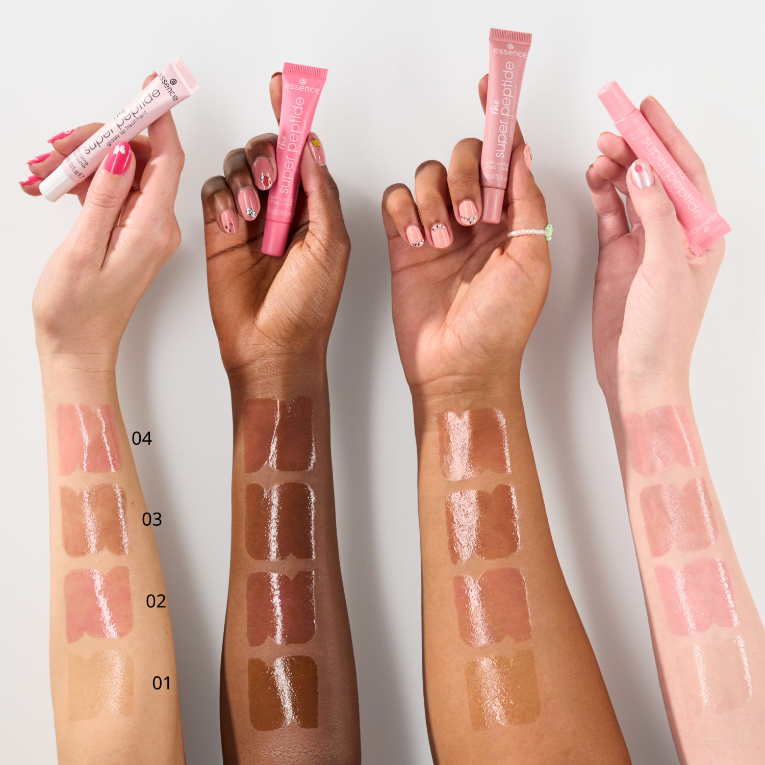 Brillo Labial Con Tratamiento The Super Peptide Glossy. ESSENCE 10 Ml
