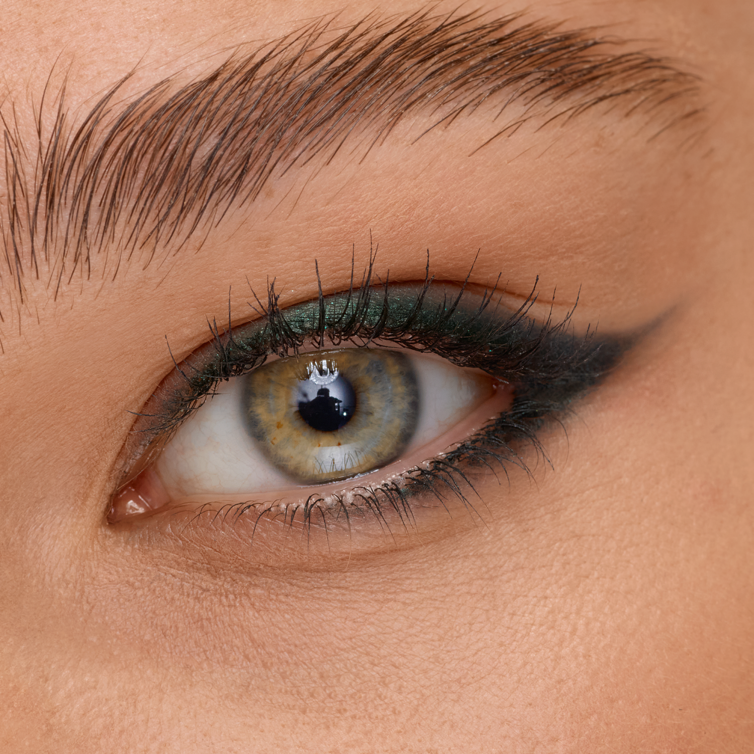 Lápiz De Ojos 20H Ultraprecisión Waterproof CATRICE