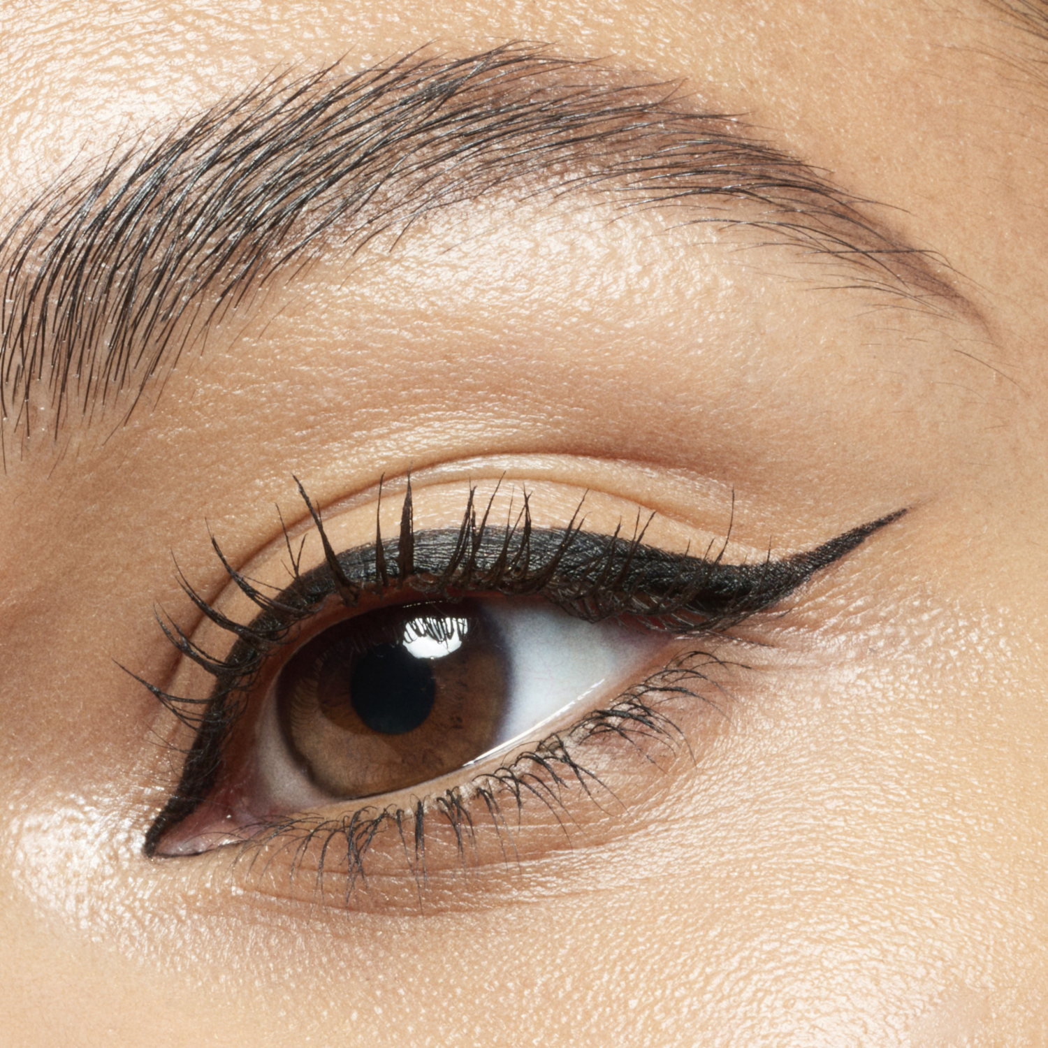 Delineador De Ojos Líquido Calligraph Pro Precise Matte CATRICE 1.1 Ml