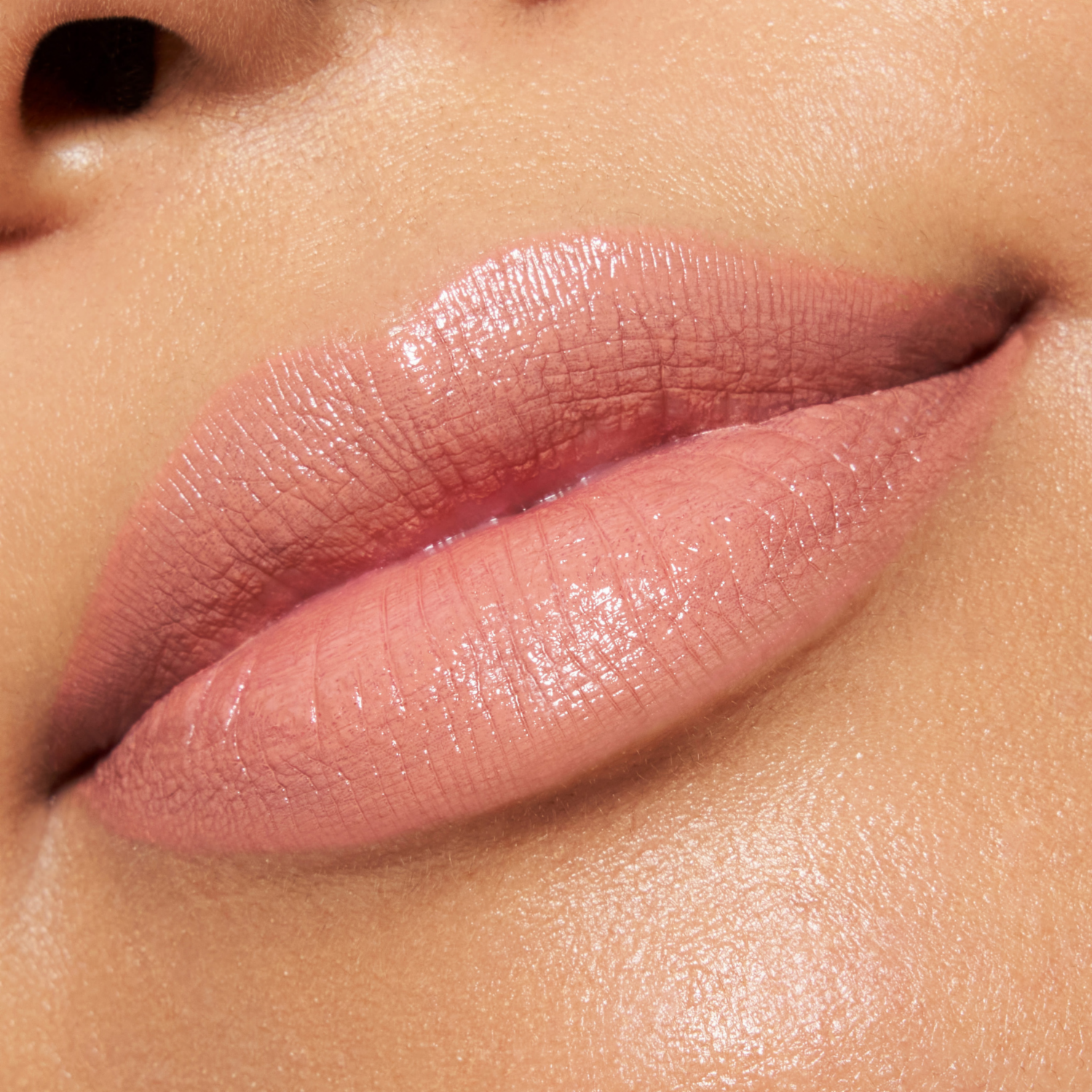 Labial Líquido Shine Bomb Lip Lacquer Longlasting CATRICE