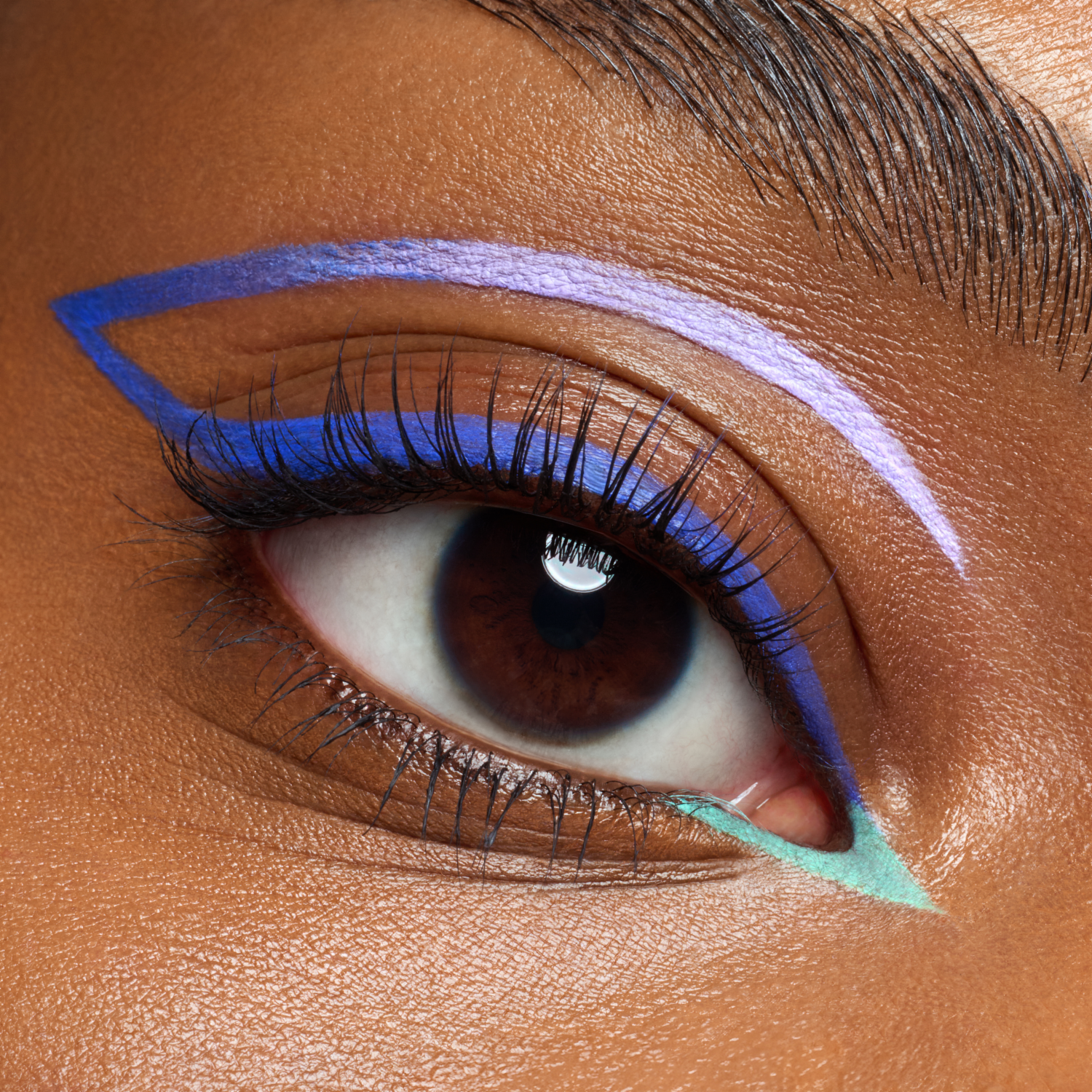 Delineador De Ojos En Paleta Matte Water-Activated CATRICE 8.5 G