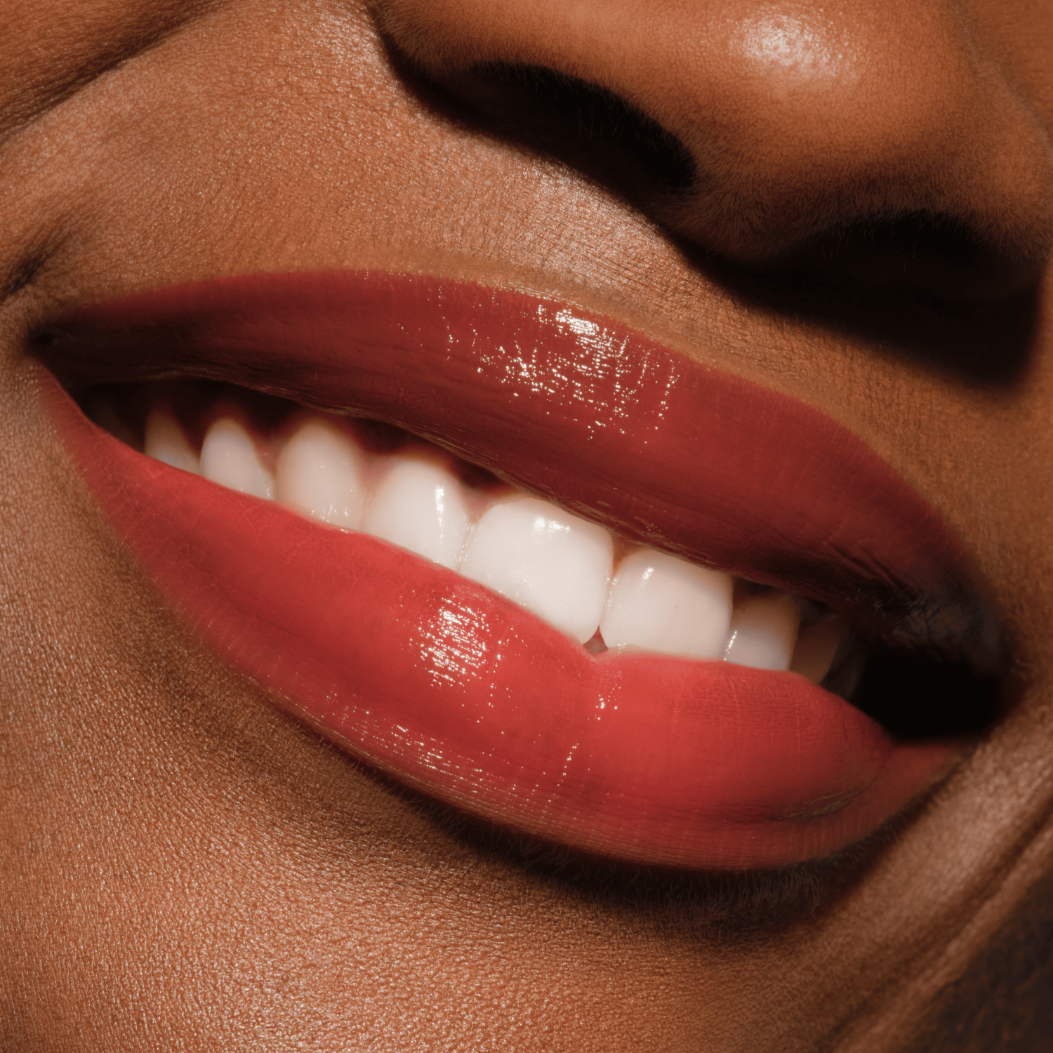 Tinta De Labios Glass Like Dewy CATRICE